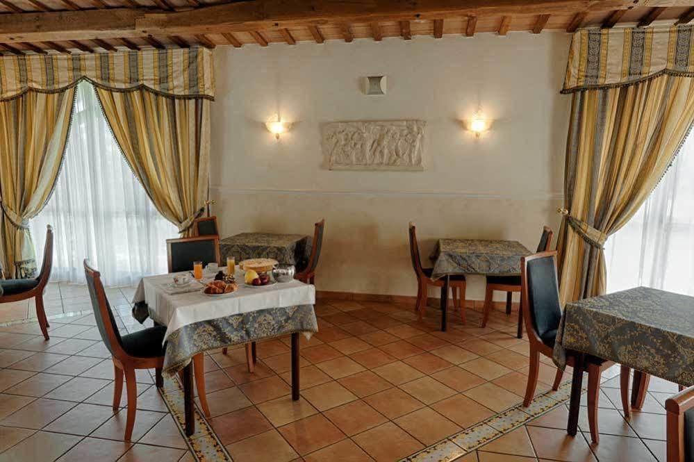 Villa Luigi Hotel & Restaurant Nuova Gestione Villa Rosa Di Martinsicuro Eksteriør bilde