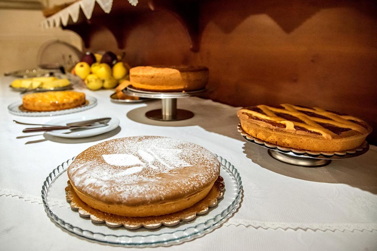 Villa Luigi Hotel & Restaurant Nuova Gestione Villa Rosa Di Martinsicuro Eksteriør bilde